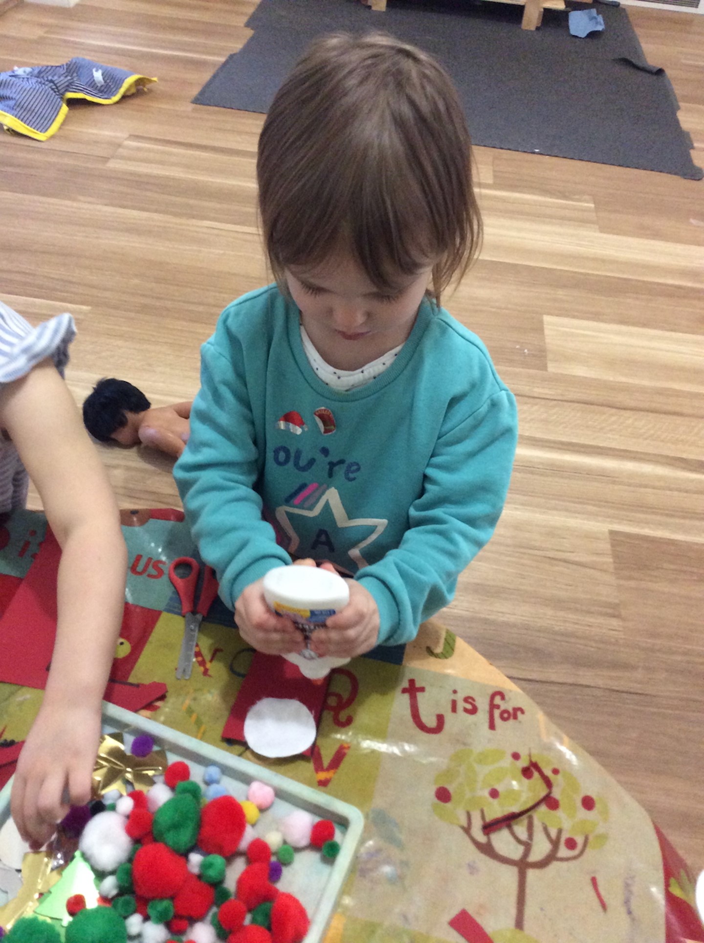 CD KG 19